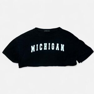 SHEIN Black Crop T-Shirt Short Sleeve